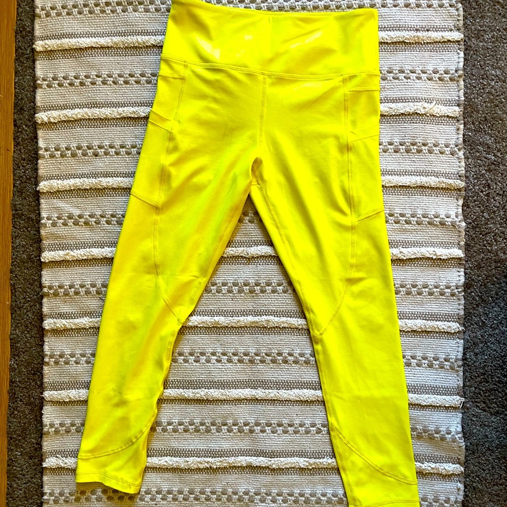 Metallic Yellow Zyia Leggings